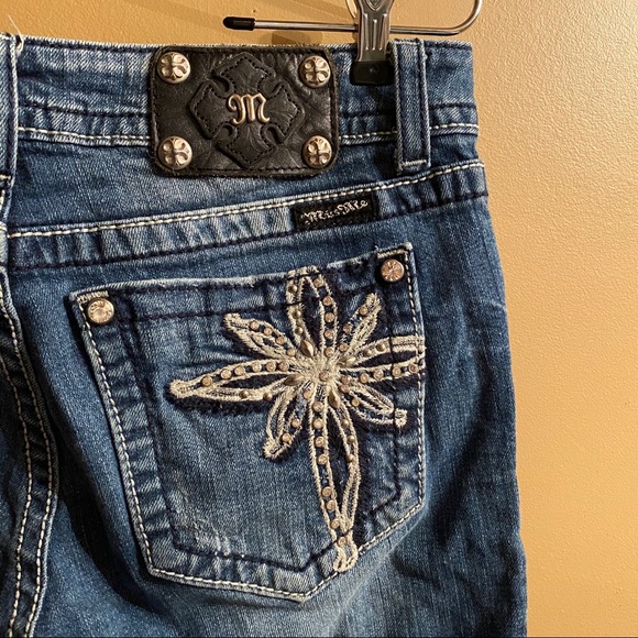 Miss Me Jeans - Picture 3 of 6